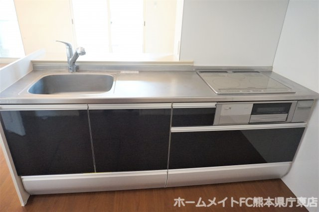 熊本市中央区帯山１丁目のアパートのキッチン