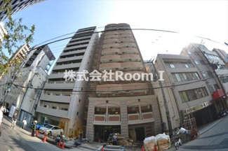 【外観】 | Ｌｕｘｅ本町 | 外はこのようになっています