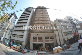 【エントランス】 | Ｌｕｘｅ本町 | エントランスです