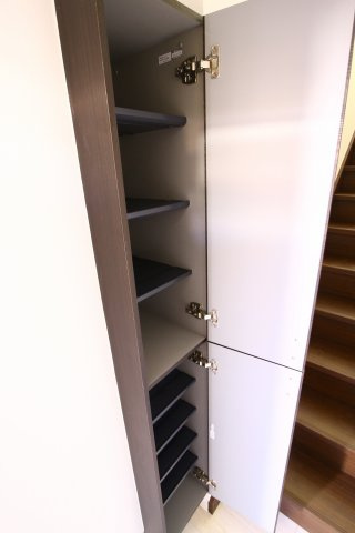 ジーメゾン塩屋の収納