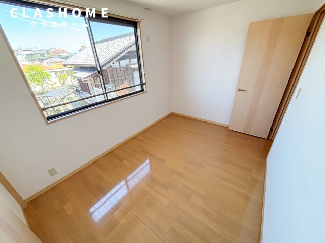 リヴァプールⅡ　　刈谷市近郊の賃貸はクラスホームの居間・リビング