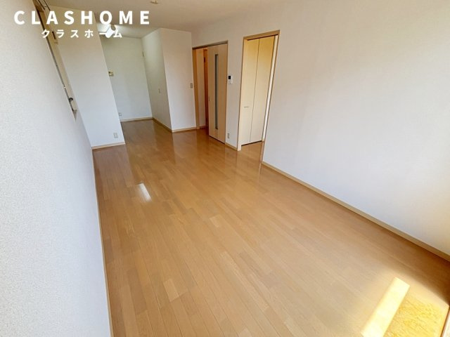 リヴァプールⅡ　　刈谷市近郊の賃貸はクラスホームの居間・リビング