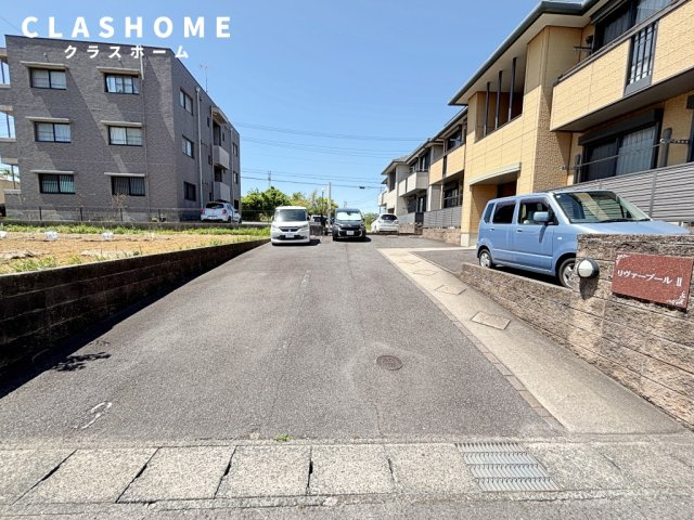 リヴァプールⅡ　　刈谷市近郊の賃貸はクラスホームの駐車場