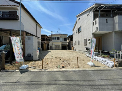 【前面道路含む現地写真】 | 福泉小・南東向き・前面道路10ｍ・新築一戸建て・堺市西区草部 | 前面道路含む現地写真です