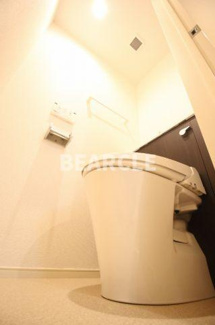 【トイレ】 | シティハウス東寺 | 落ち着いた色調のトイレです