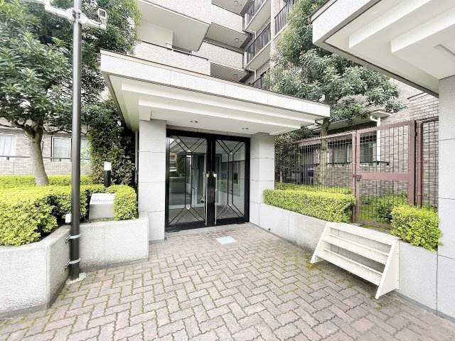 東急東横線「妙蓮寺」シティクレスト横浜妙蓮寺センターコートの画像