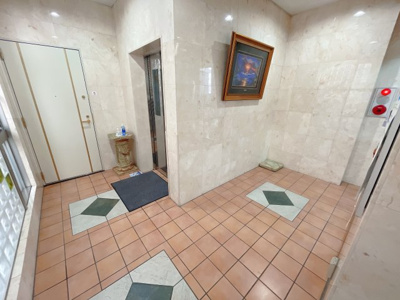 【エントランス】 | ワイメア・ヴァレー