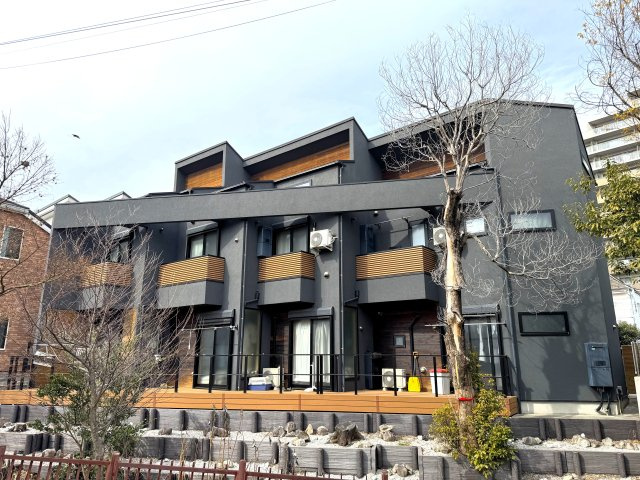 ＣＳ　ＧＡＲＤＥＮ　小川の居間・リビング