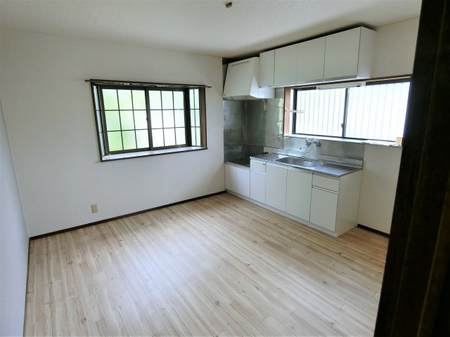 松崎テラスハウスの居間・リビング