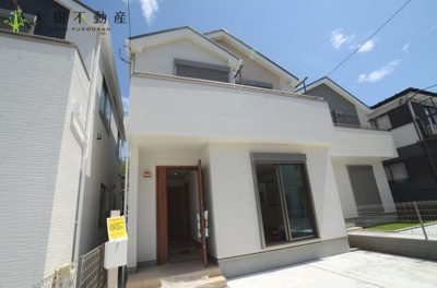 【外観】 | 海老名市柏ケ谷　新築戸建て　全３棟　【仲介手数料無料】 | 建物完成しました♪　内見可能です☆