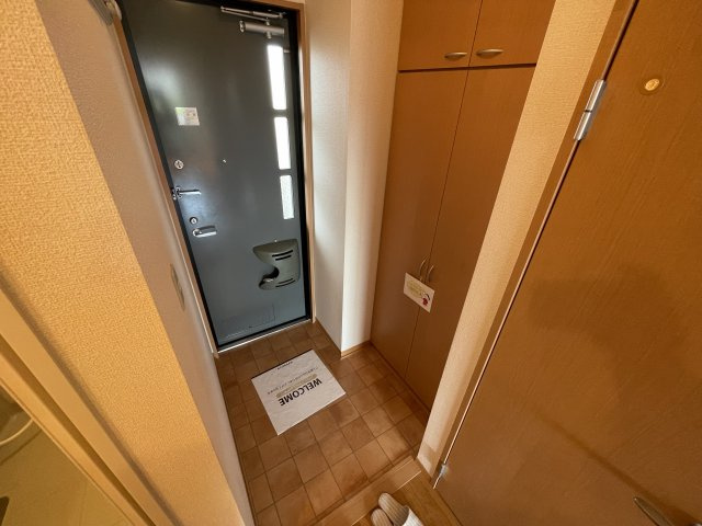 セレニティーホームズAの玄関
