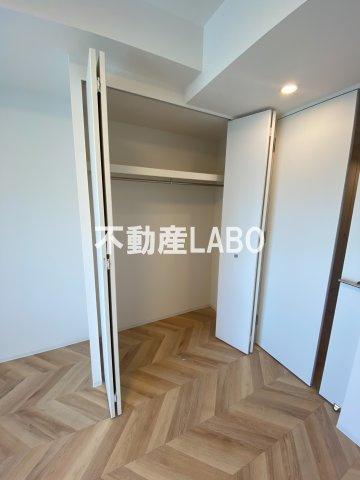 ファーストフィオーレ九条Ⅲ（サムティ大阪九条Noble）の収納