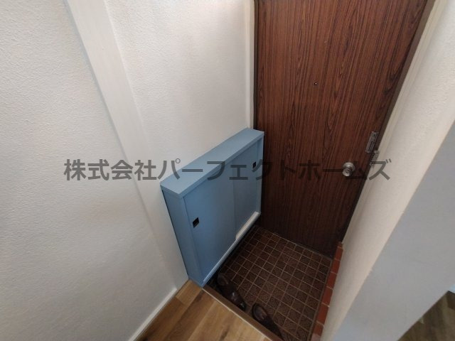 長尾家具町5丁目戸建　賃貸の玄関