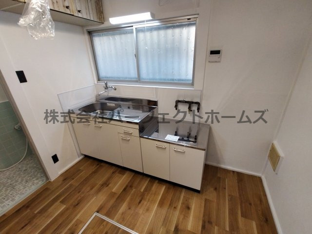 長尾家具町5丁目戸建　賃貸のキッチン