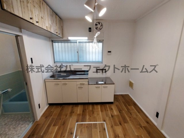 長尾家具町5丁目戸建　賃貸のキッチン