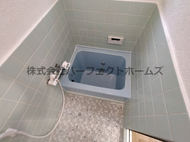 長尾家具町5丁目戸建　賃貸の浴室