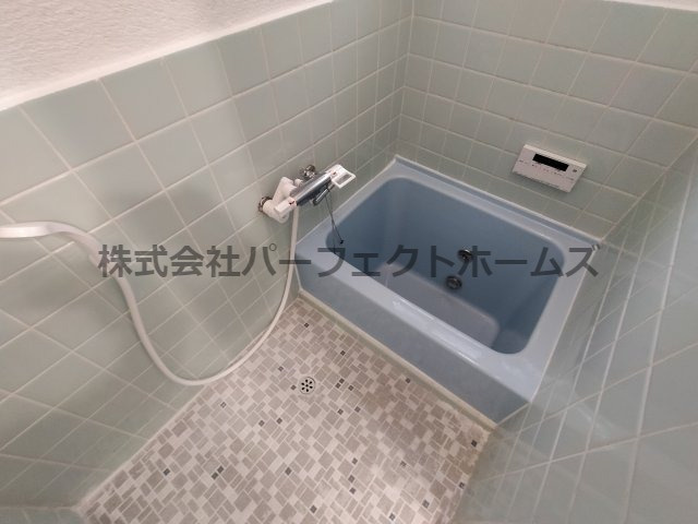 長尾家具町5丁目戸建　賃貸の浴室