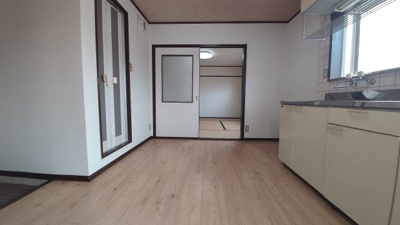 【居間・リビング】 | 竹葉ハイツ | 使いやすいリビングです