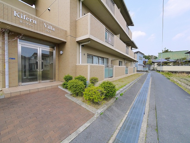 キーファーヴィラのエントランス|建物の内部です