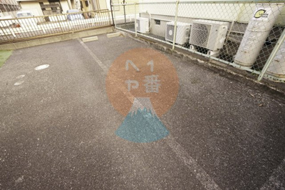 【駐車場】 | ヴァンベール | 駐車場です