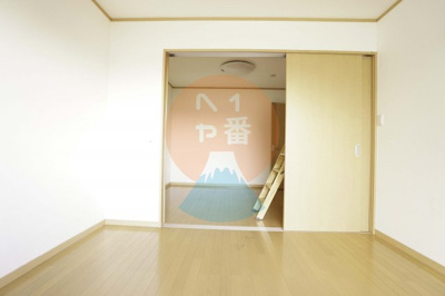 【その他】 | ヴァンベール | 洋室です