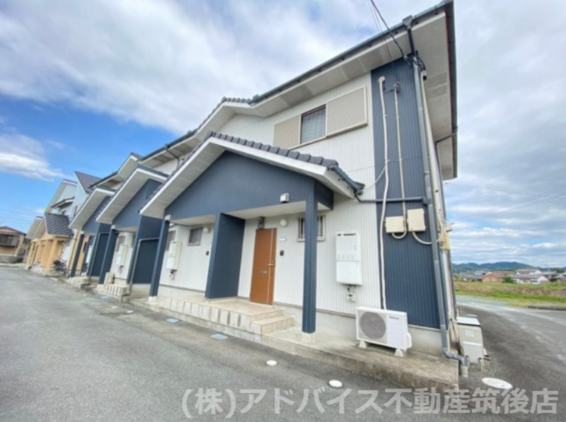 八女市祈祷院のアパート