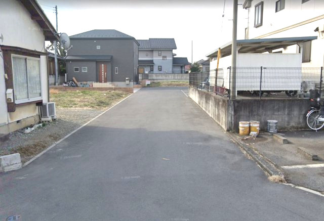 藤岡市下栗須　土地790の前面道路含む現地写真|前面道路含む現地写真です