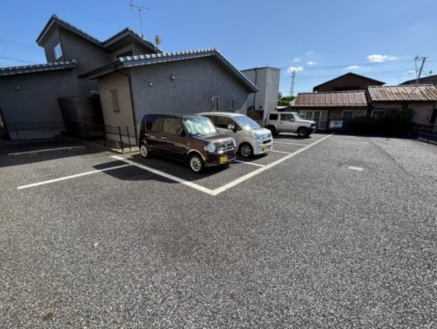 【駐車場】 | シルヴァンヒルズ