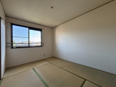 【和室】 | シルヴァンヒルズ | ※同物件・反転タイプの写真です。