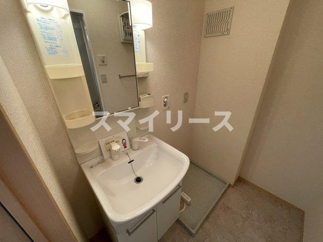 コンフォール.Kの独立洗面台