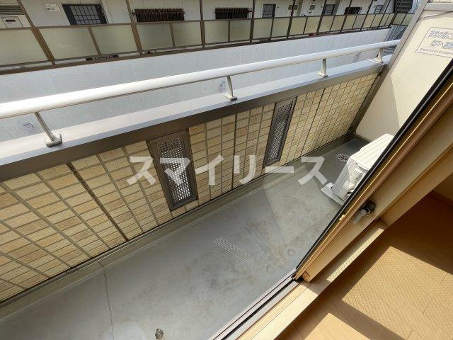 コンフォール.Kのバルコニー