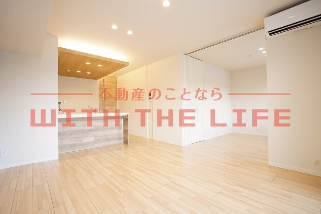 ラ・ルーチェ東櫛原【10,000円キャッシュバック対象】の居間・リビング|使いやすいリビングです