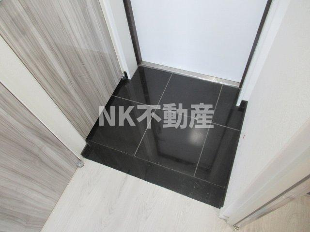 【玄関】 | リアライズ布施駅前（布施賃貸） | きれいな玄関です