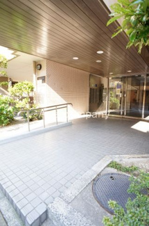 【エントランス】