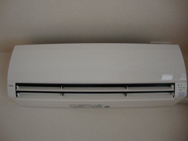 Ｓol y luna　（ソル　イルナ）の設備|エアコン