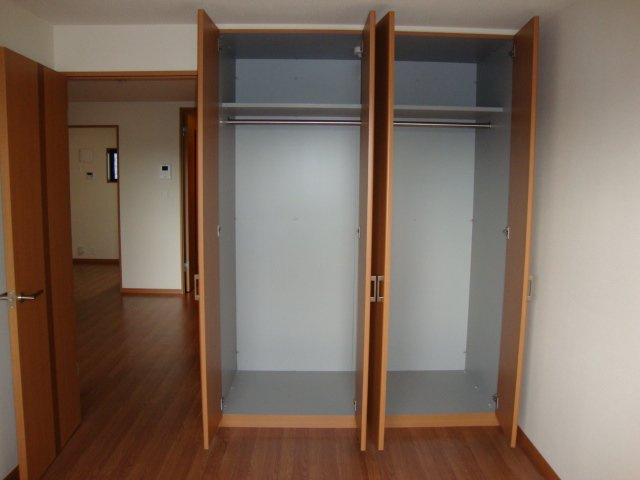 Ｓol y luna　（ソル　イルナ）の収納|クローゼット