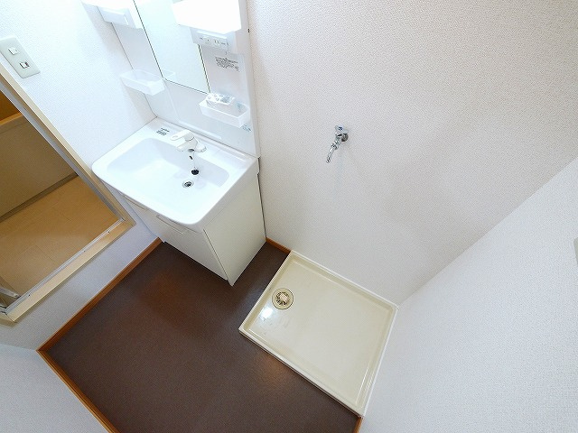 エクレール天理Ｂの独立洗面台|独立洗面台です