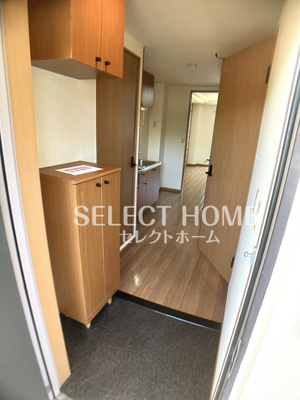 【玄関】 | メゾン六名パーク | 玄関です