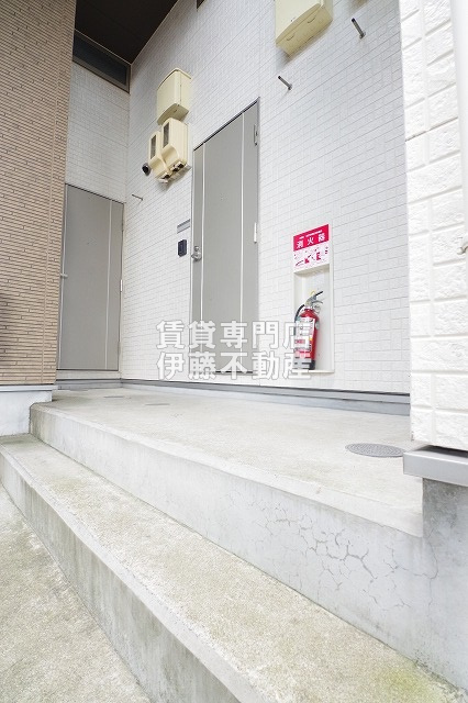 Creo庄内通参番館のエントランス