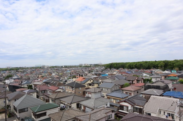 花見川ロイヤルマンションの展望|眺望自慢　晴れた日には富士山・スカイツリー・東京タワー・幕張新都心などが望めます。眺望自慢
