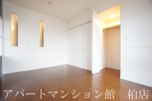 ピアチェーレⅠの洋室