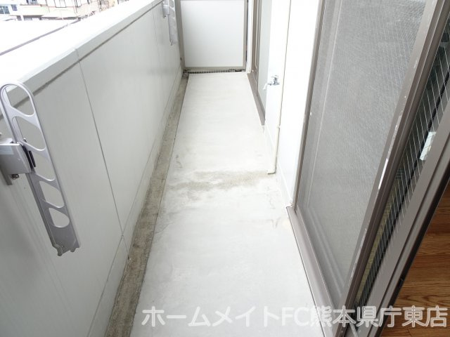 熊本市西区横手４丁目の賃貸マンションのバルコニー