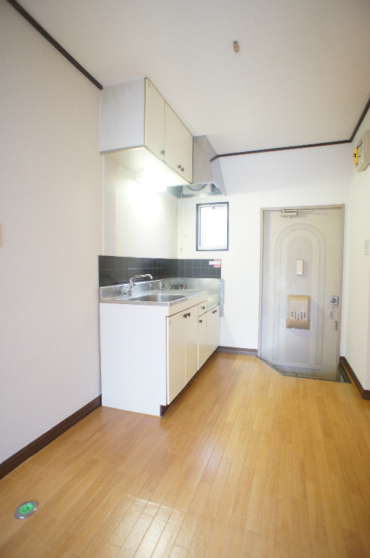 メゾンＦＭの居間・リビング|キッチン廻り