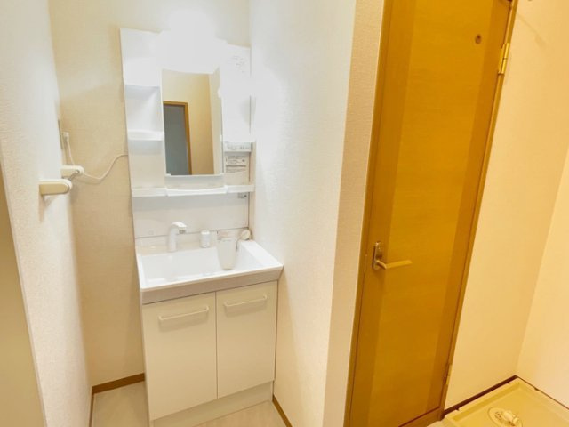 ドムール・エイトの独立洗面台