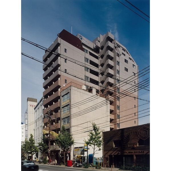 エステムコート京都河原町プレジールの外観
