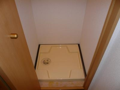 エステムコート京都河原町プレジールの設備|洗濯機室内設置可