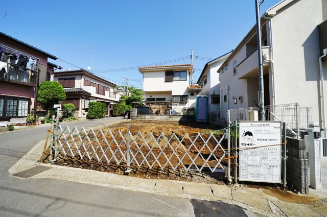 【横浜市保土ケ谷区新井町58-10新築戸建て】（上菅田笹の丘小学校・新井中学校）の外観