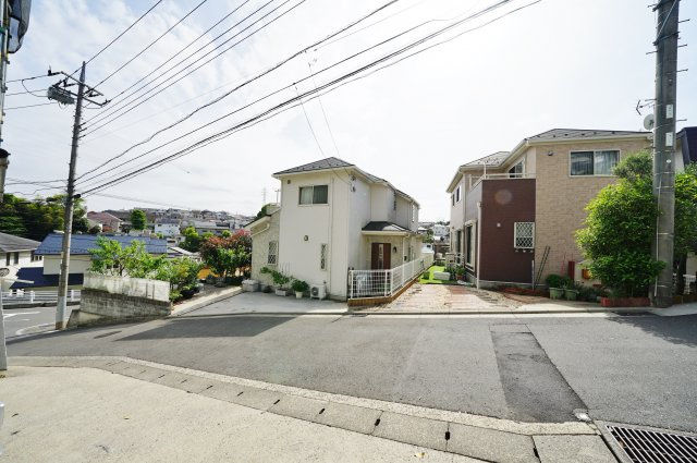 収納豊富な３ＳＬＤＫ！カースペース２台♪保土ケ谷区上菅田町　新築戸建ての展望