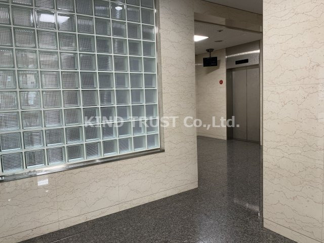 ノルデンタワー天神橋アネックスのロビー|建物の内部です