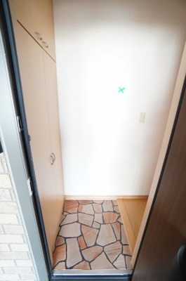 【玄関】 | ロイヤルガーデンKIRINOKI | ※同物件・同タイプの写真です。